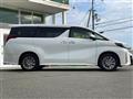 2019 Toyota Alphard Hybrid