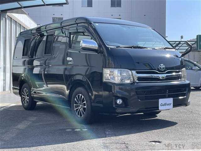 2011 Toyota Hiace