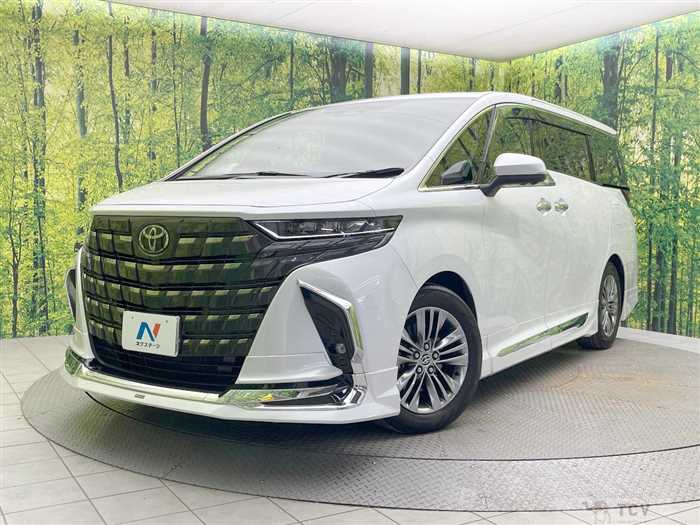 2023 Toyota Alphard Hybrid