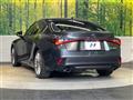 2022 Lexus IS