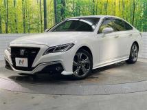 2020 Toyota Crown Hybrid