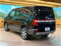 2019 Mitsubishi Delica D5
