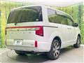 2019 Mitsubishi Delica D5