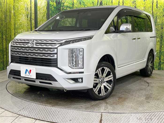 2024 Mitsubishi Delica D5