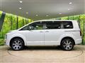 2024 Mitsubishi Delica D5