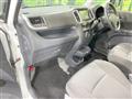 2011 Mitsubishi Delica D2