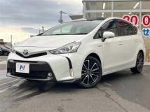 2016 Toyota PRIUS α