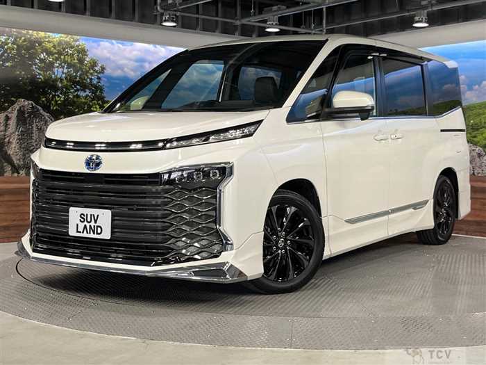 2023 Toyota Voxy