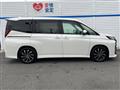 2023 Toyota Noah