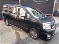 2013 Toyota Voxy
