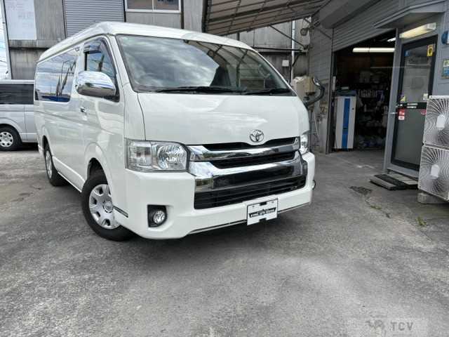 2019 Toyota Hiace Wagon