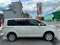 2008 Mitsubishi Delica D5