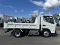 2016 Mitsubishi Canter