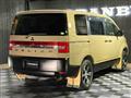 2014 Mitsubishi Delica D5