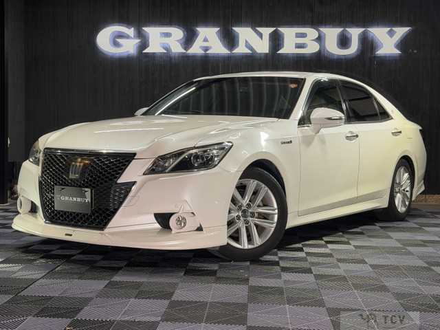 2013 Toyota Crown Athlete Series