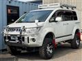 2007 Mitsubishi Delica D5