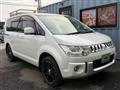 2011 Mitsubishi Delica D5