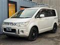 2011 Mitsubishi Delica D5