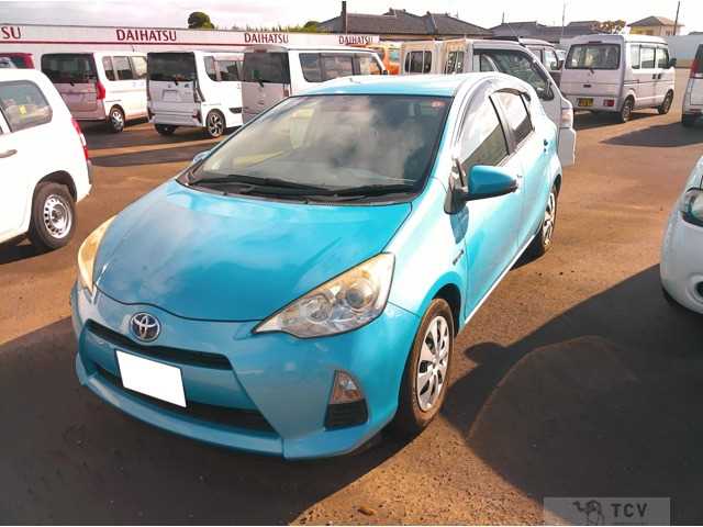 2012 Toyota AQUA