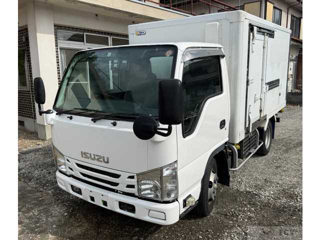 2017 Isuzu Isuzu Others
