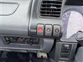 2005 Nissan Atlas