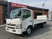 2015 Hino Dutro