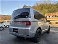 2008 Mitsubishi Delica D5