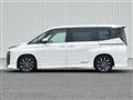 2022 Toyota Voxy