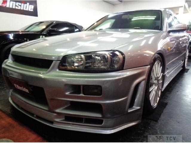 2000 Nissan Skyline
