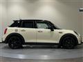 2022 BMW MINI
