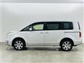 2024 Mitsubishi Delica D5