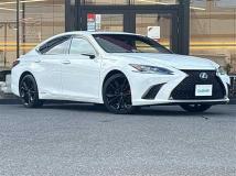2022 Lexus ES