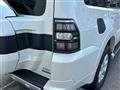 2019 Mitsubishi Pajero