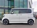2017 Honda N BOX