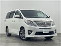2013 Toyota Alphard