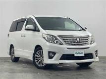 2013 Toyota Alphard