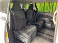 2013 Toyota Estima