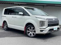 2021 Mitsubishi Delica D5