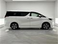 2023 Toyota Alphard