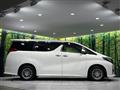 2017 Toyota Alphard