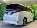 2025 Toyota Alphard