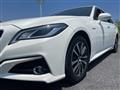 2018 Toyota Crown Hybrid