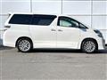 2012 Toyota Vellfire