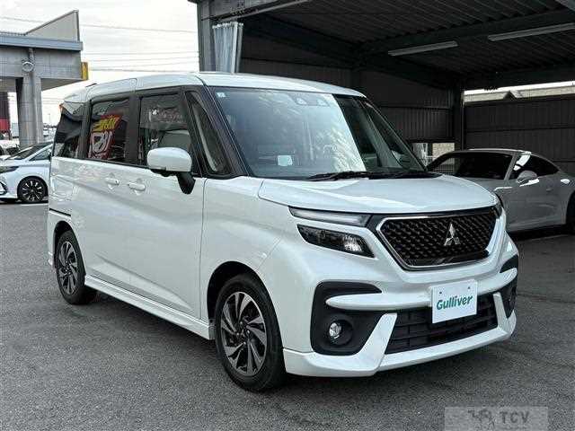 2024 Mitsubishi Delica D2