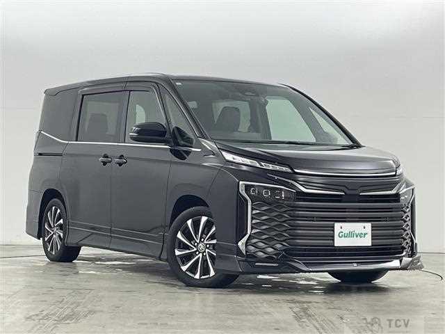 2023 Toyota Voxy