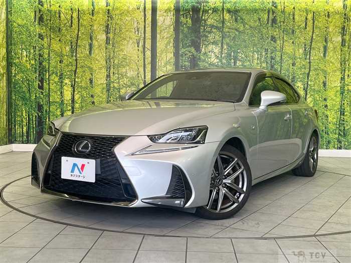 2017 Lexus IS