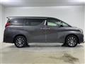 2015 Toyota Alphard Hybrid