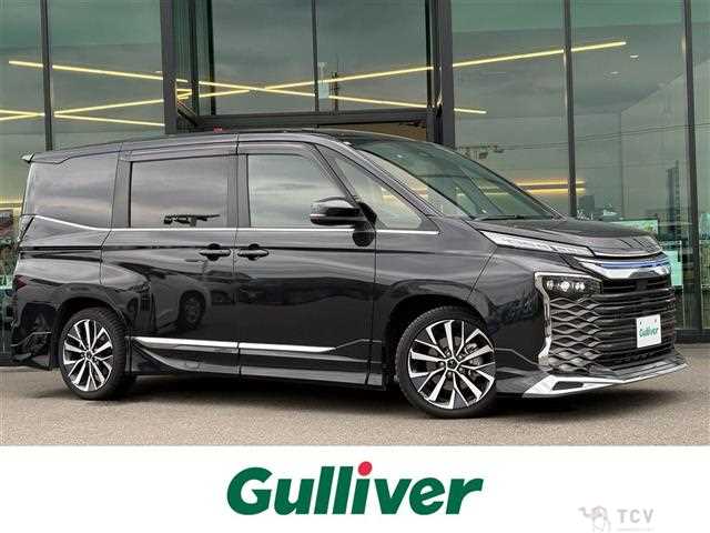 2024 Toyota Voxy