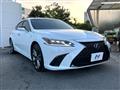 2019 Lexus ES