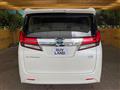 2015 Toyota Alphard Hybrid